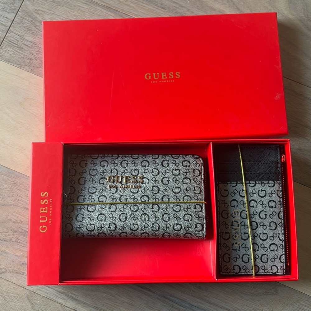 GUESS Wallet/Cardholder set